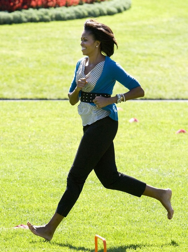 https://pics.wikifeet.com/Michelle-Obama-Feet-122184.jpg