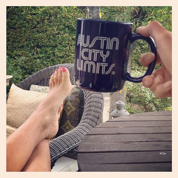 Feet of Michelle Valles