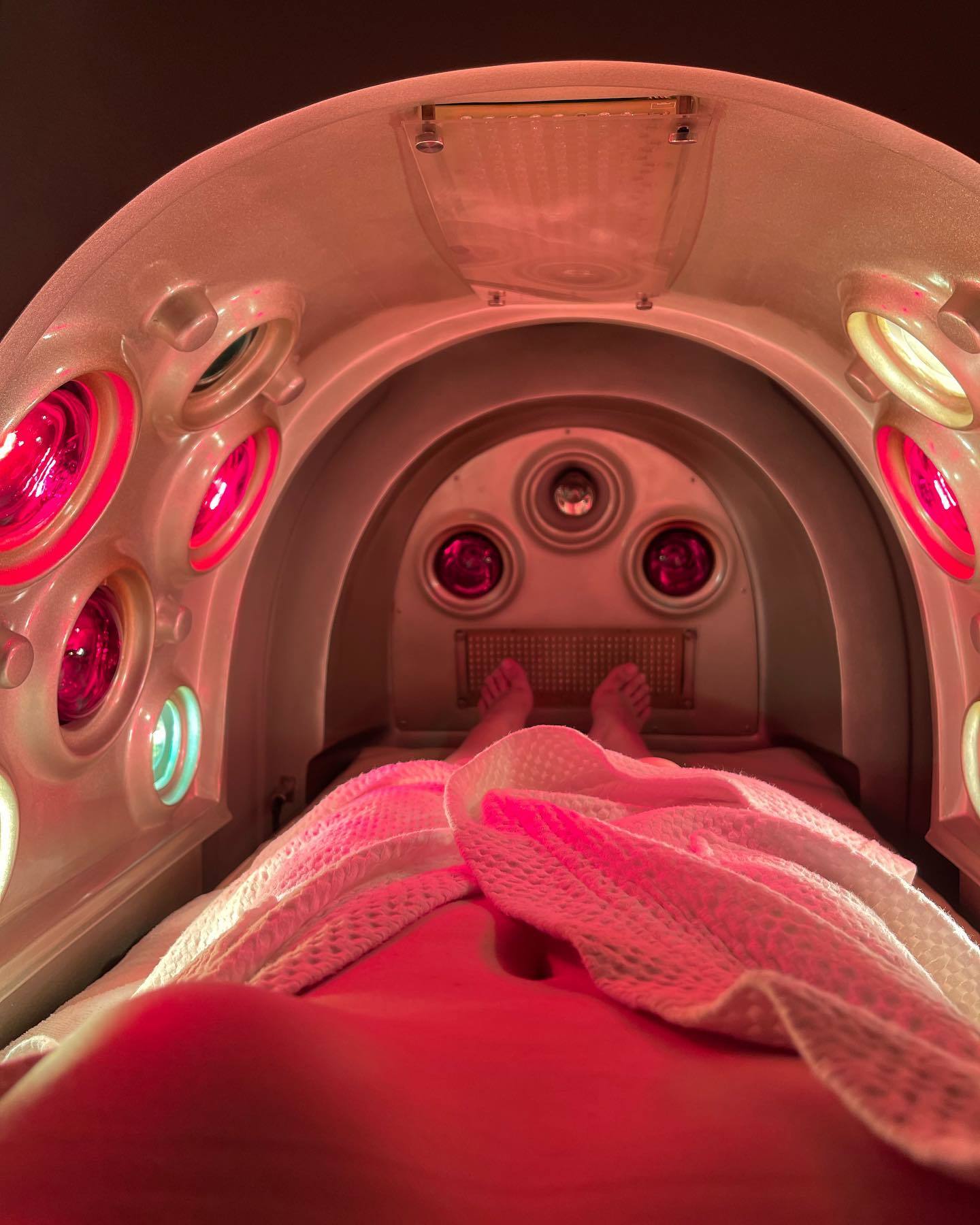 Millen Gal feet photo 789475204 Millen Gal feet photo 789475204 - High quality celebrity feet picture