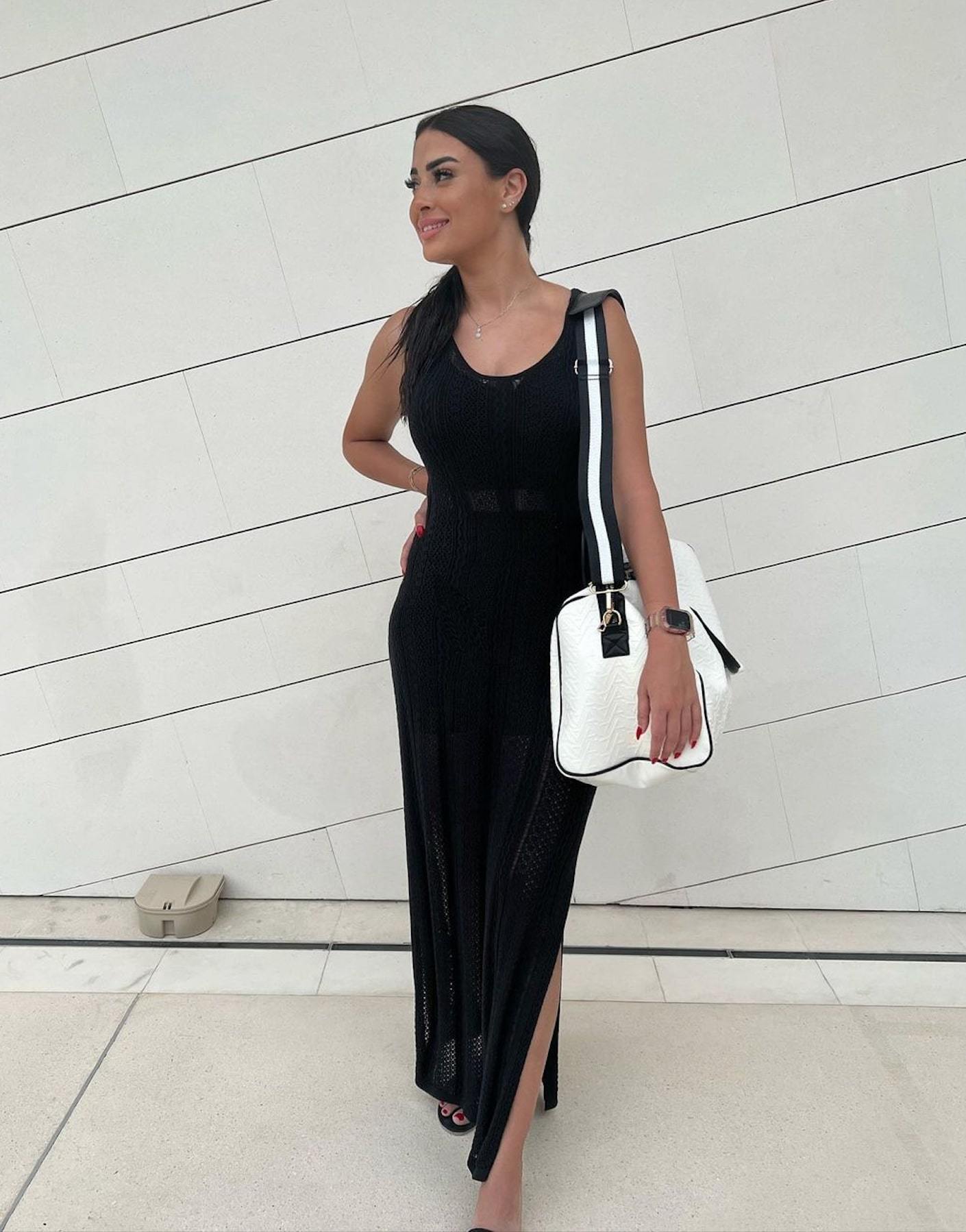 Mirna Nouraldeen's Feet - I piedi di Mirna Nouraldeen - Celebrities ...