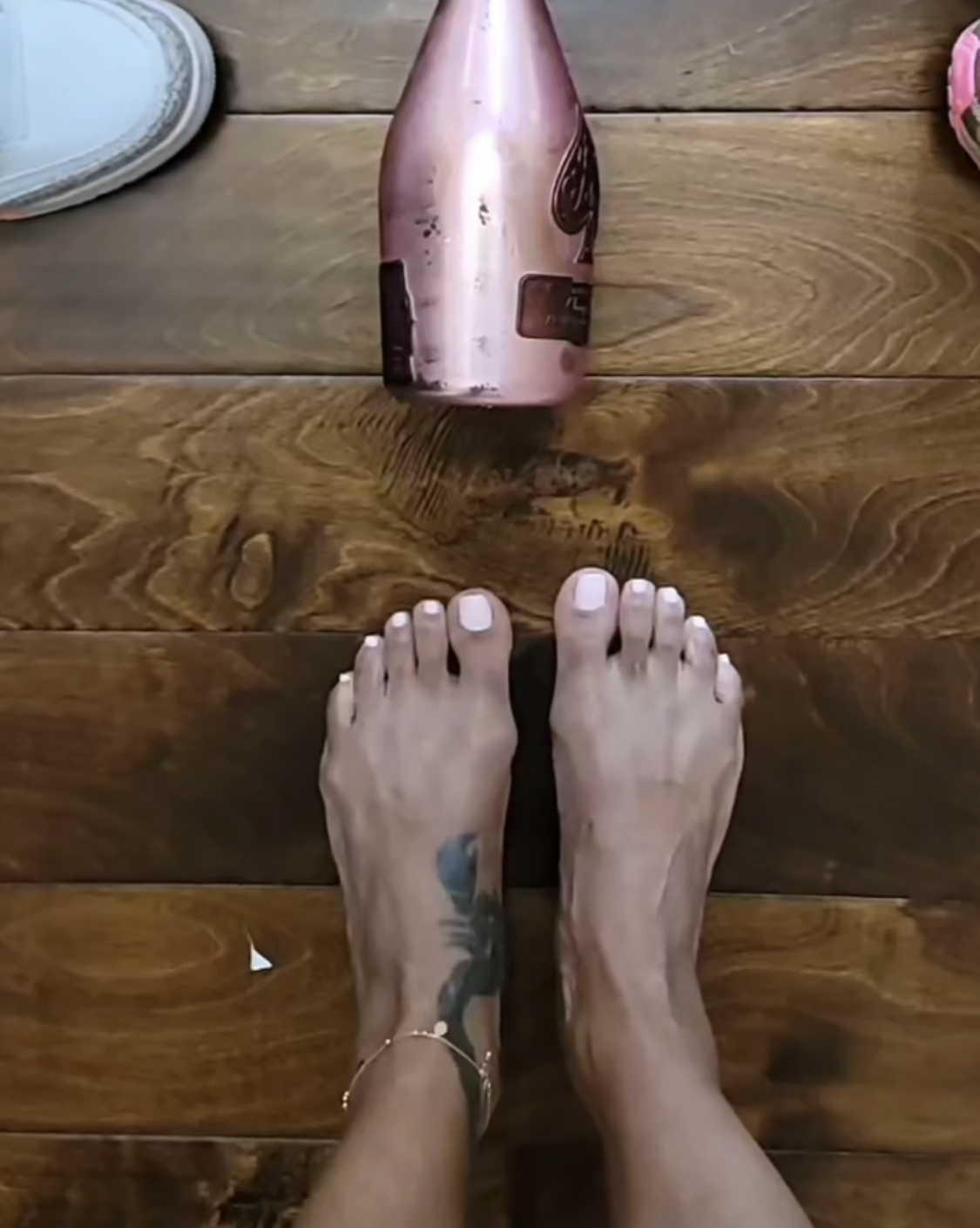 Monie love feet