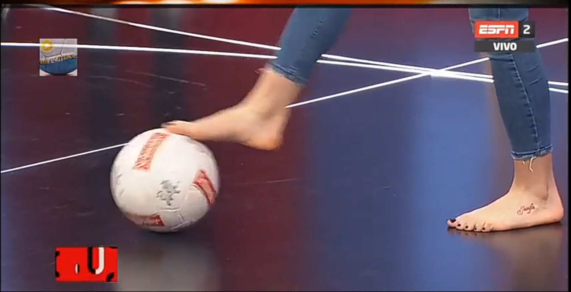 Morena Beltrán's Feet << wikiFeet