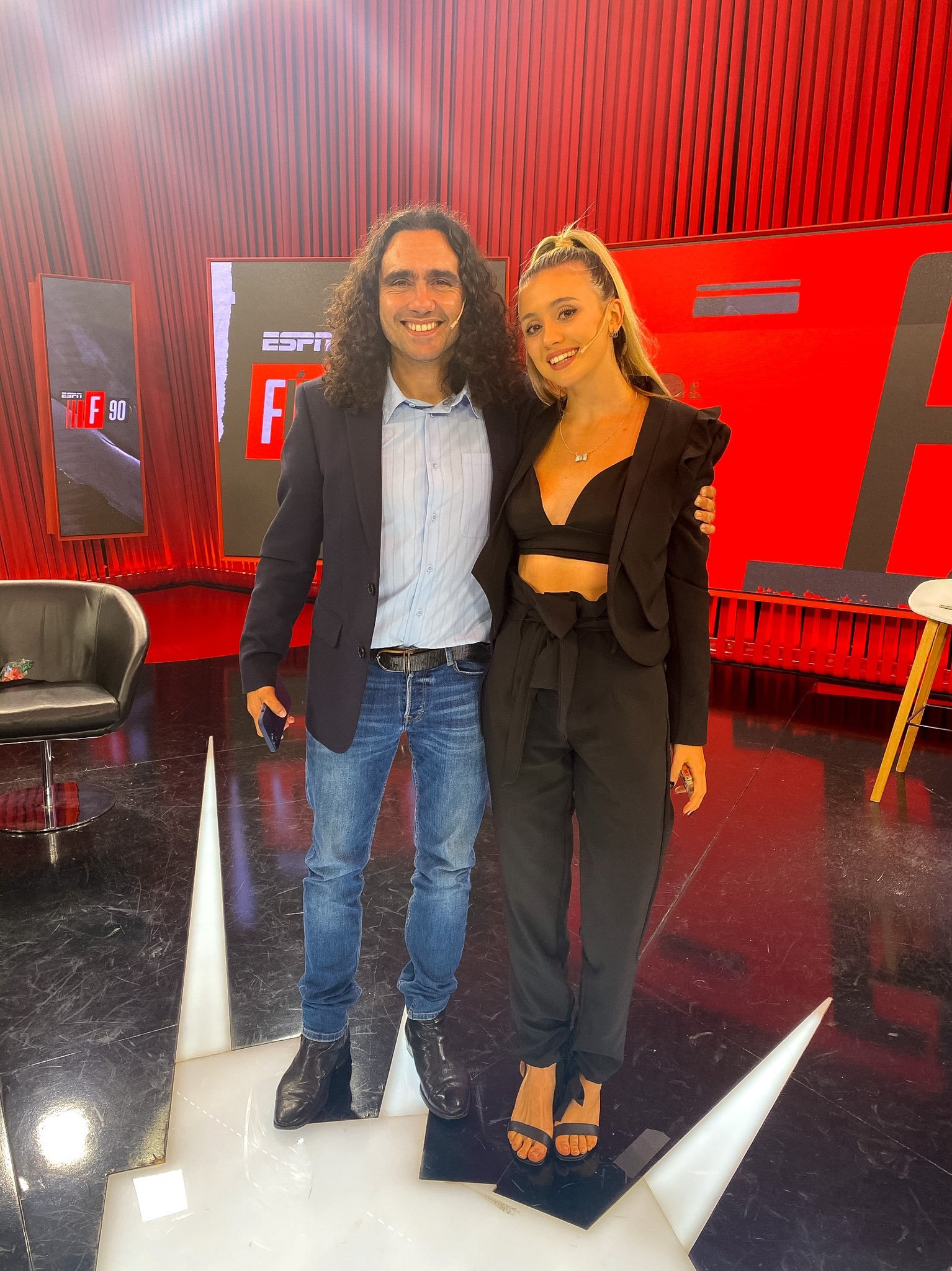 Morena Beltrán's Feet << wikiFeet