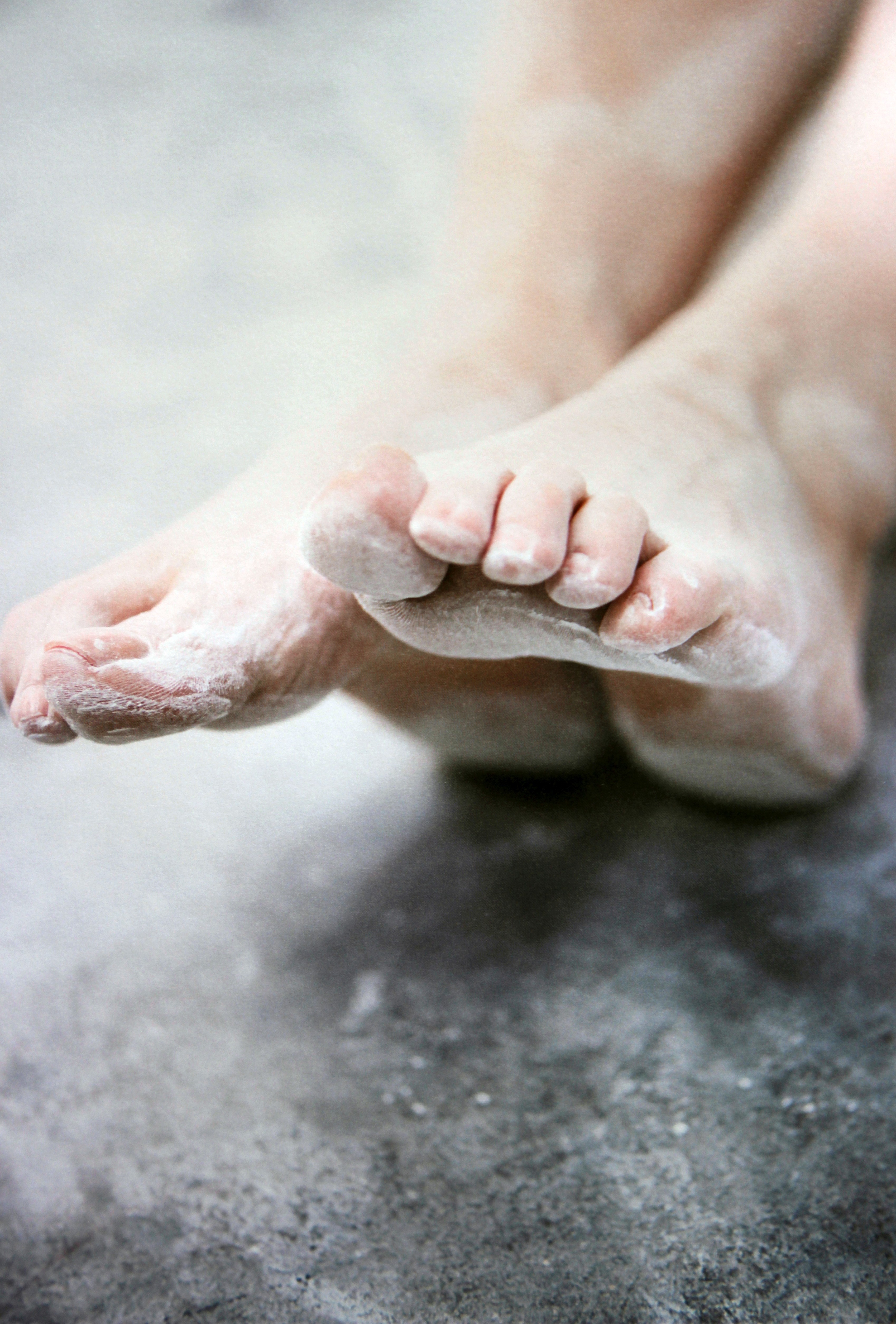 Mylene farmer feet