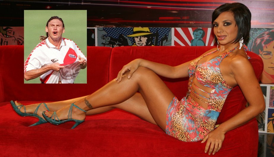 Feet of Mónica Cabrejos