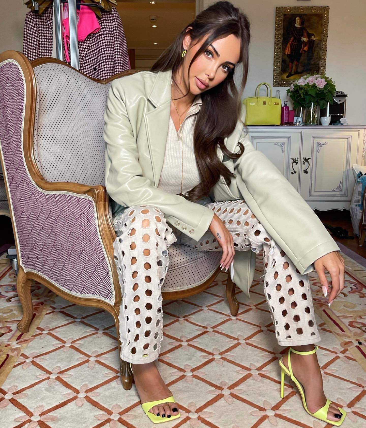 Nabilla Benattia S Feet Wikifeet