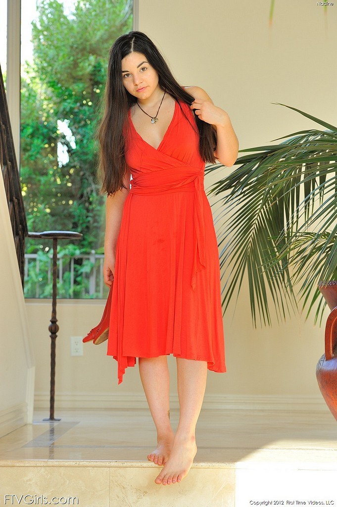 Nadine Sage's feet