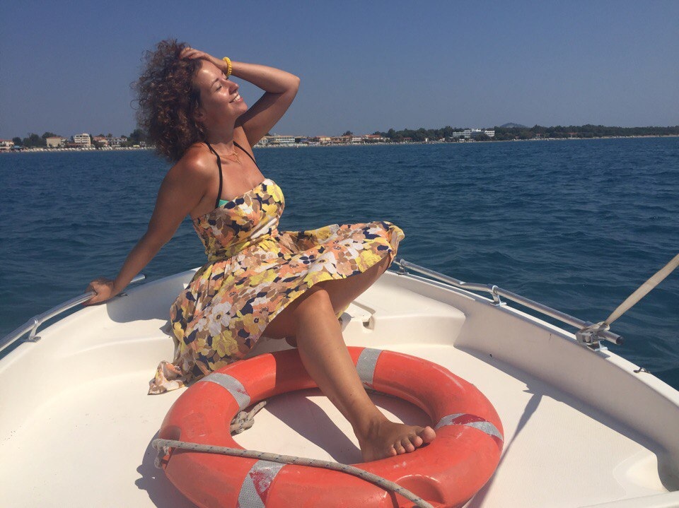 Ayol pussies bilan porno oyin