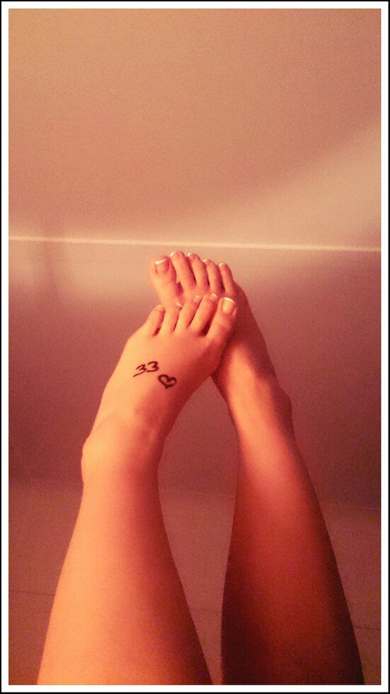 Feet of Nela Panghy-Lee