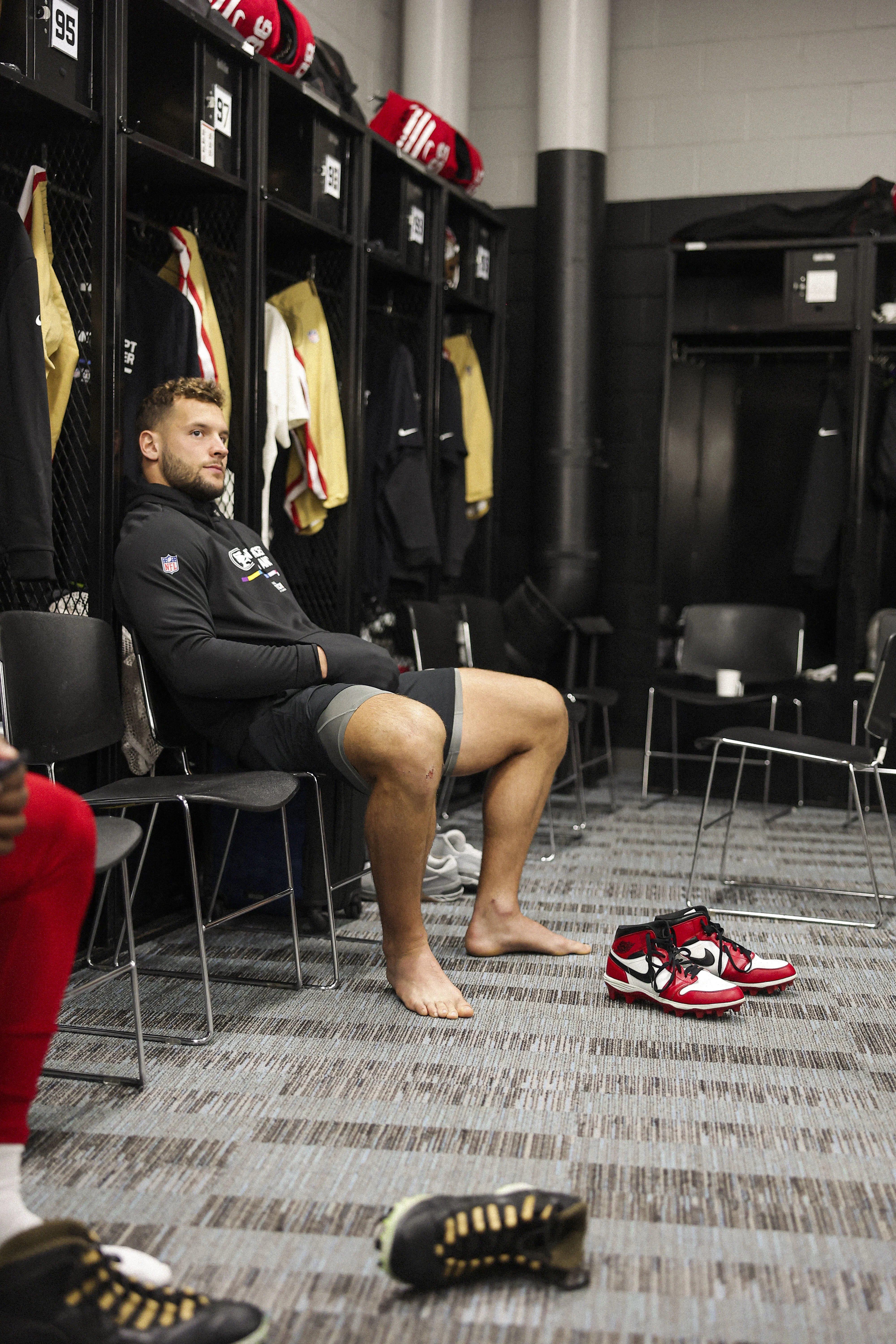 Nick Bosa's Feet << wikiFeet Men