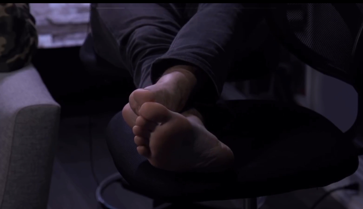 Nick Martínez's Feet << wikiFeet Men