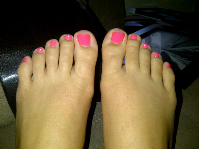 Nicole Aniston feet photo 8