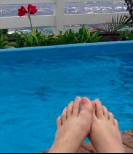 Nina Melo S Feet I Piedi Di Nina Melo Celebrities Feet