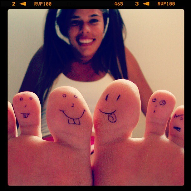 Feet of Nina Monteiro