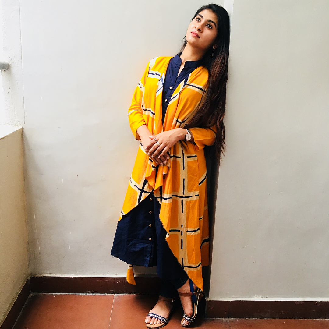 Feet of Nithyashree Venkataramanan