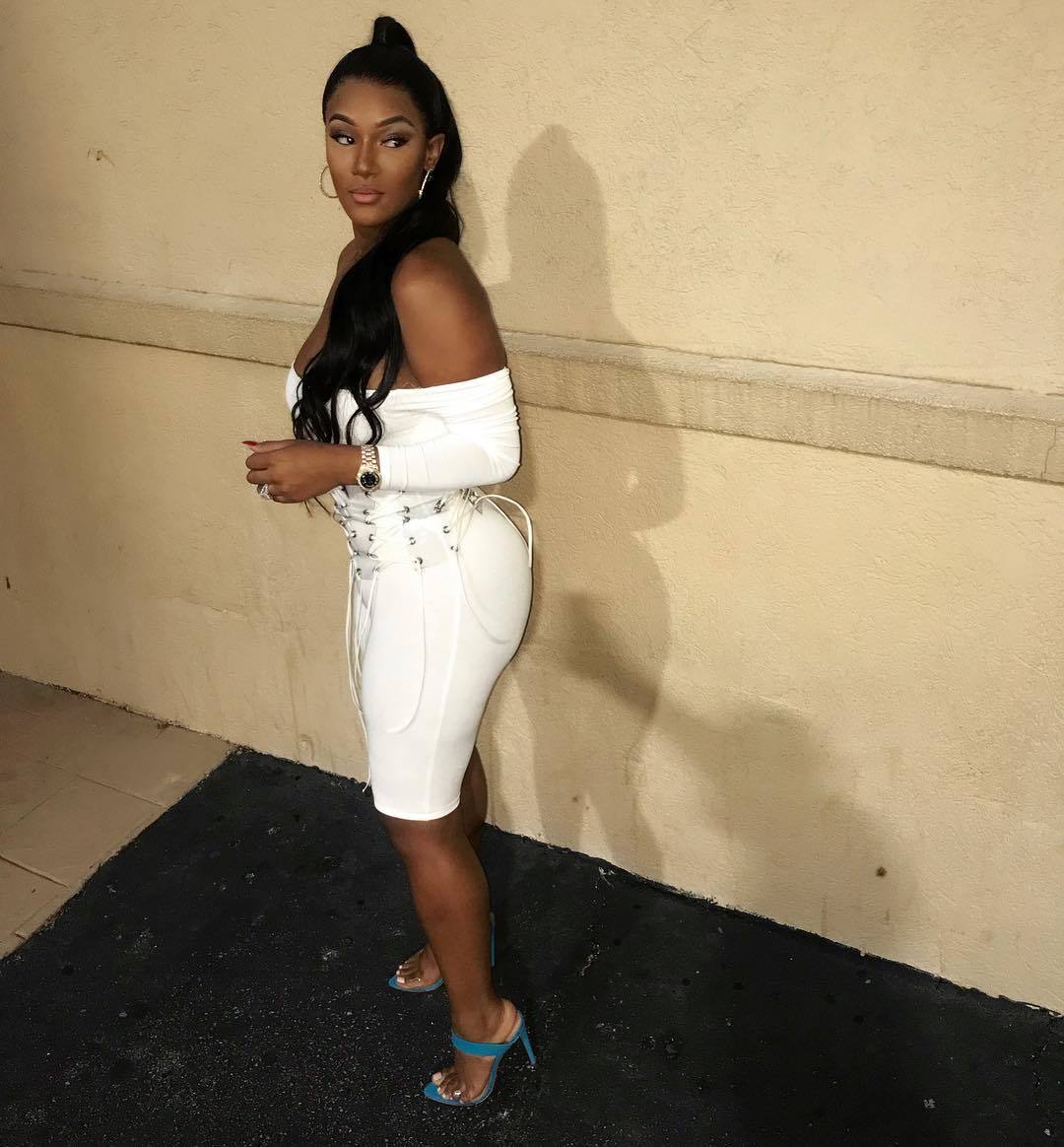 Nya Lee&rsquo;s Feet - I piedi di Nya Lee - Celebrities Feet 2023