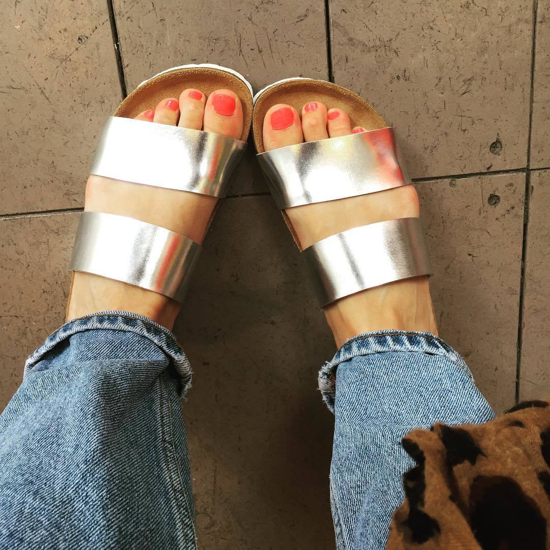 Olivia Moyles's Feet - I piedi di Olivia Moyles - Celebrities Feet 2023