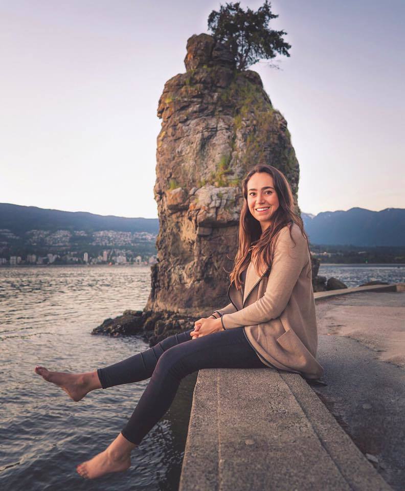 Feet of Paola Zurita