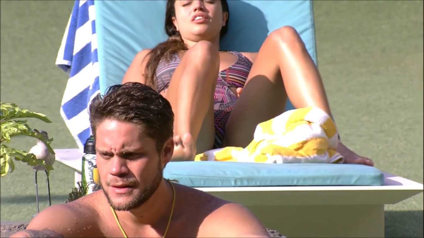 Paula Carolina de Amorim Barbosa feet photo 192773996 Paula Carolina de Amorim Barbosa feet photo 192773996 - High quality celebrity feet picture