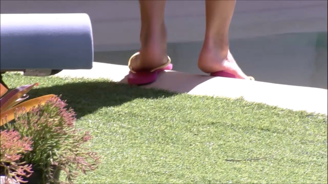 Paula Carolina de Amorim Barbosa feet photo 192774054 Paula Carolina de Amorim Barbosa feet photo 192774054 - High quality celebrity feet picture