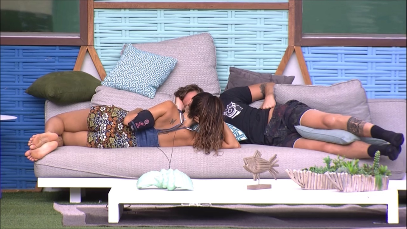 Paula Carolina de Amorim Barbosa feet photo 192774069 Paula Carolina de Amorim Barbosa feet photo 192774069 - High quality celebrity feet picture