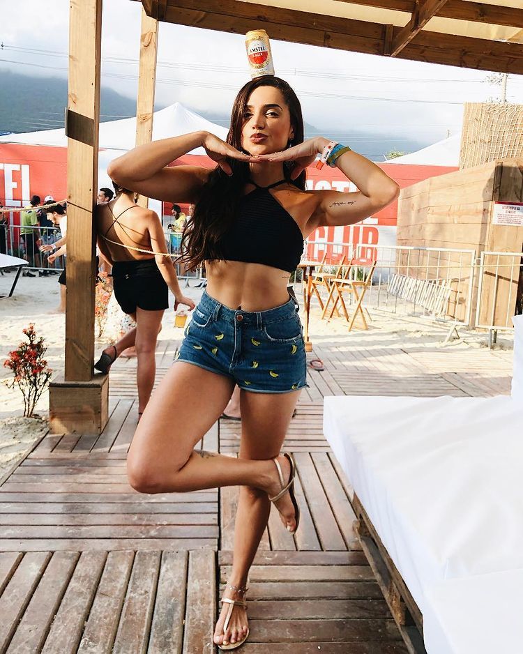 Paula Carolina de Amorim Barbosa feet photo 192774084 Paula Carolina de Amorim Barbosa feet photo 192774084 - High quality celebrity feet picture