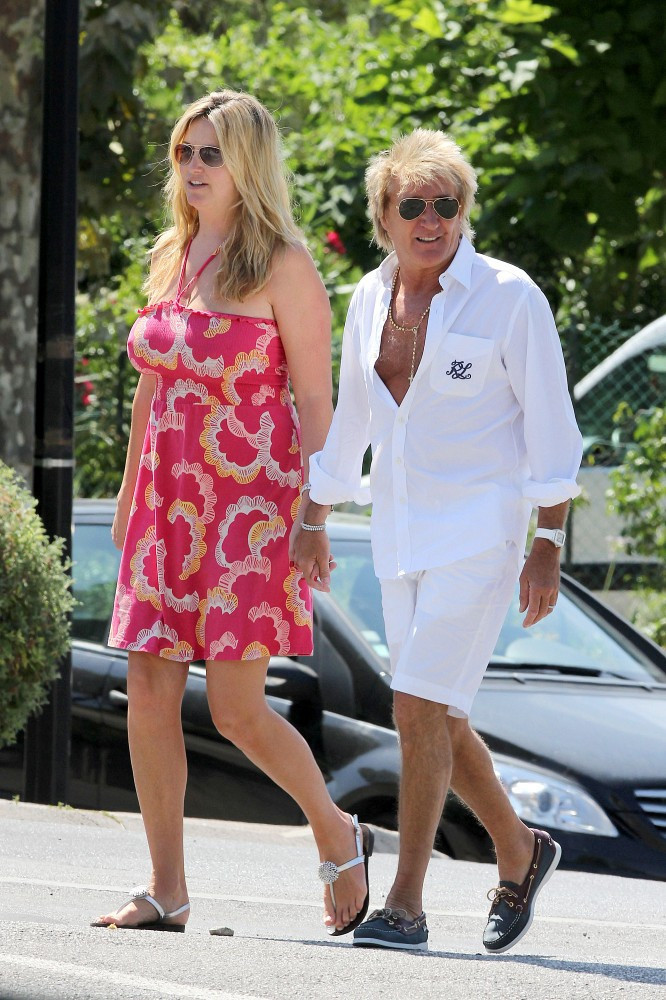 Penny Lancaster's Feet