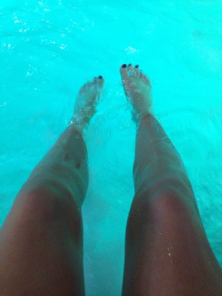 Feet of Peyton Mabry