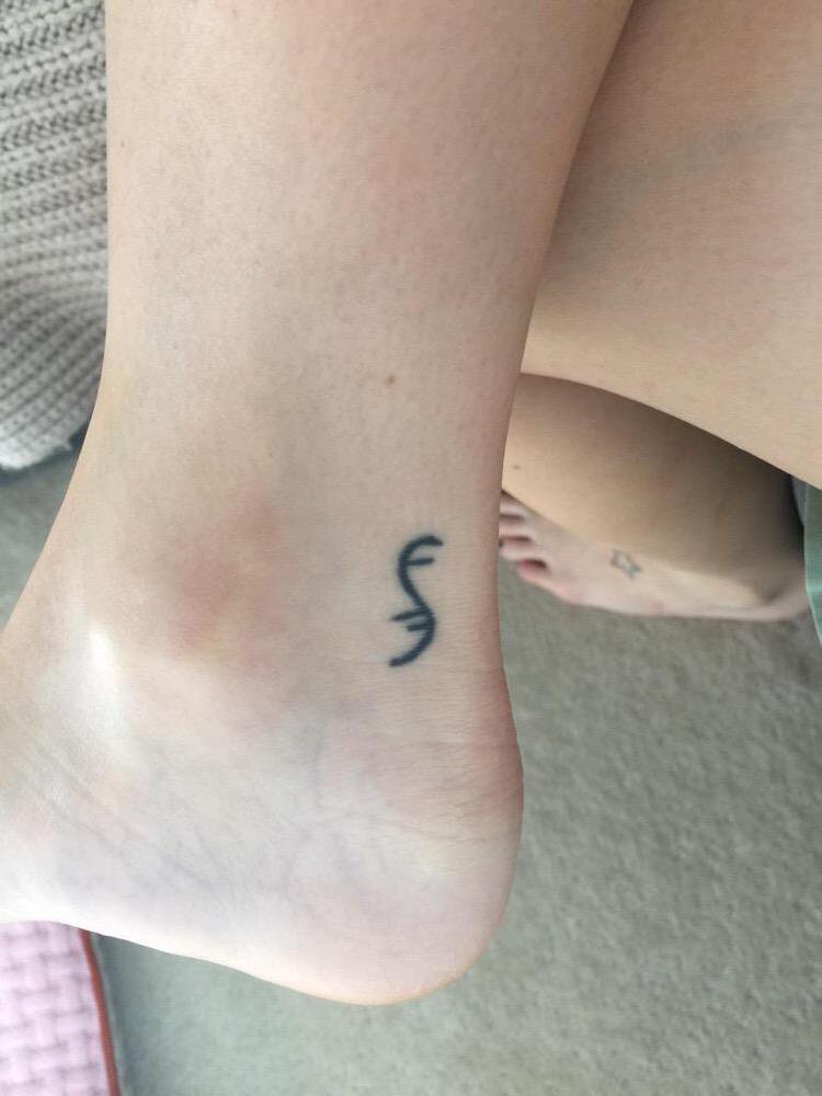 Feet of Piéra Forde