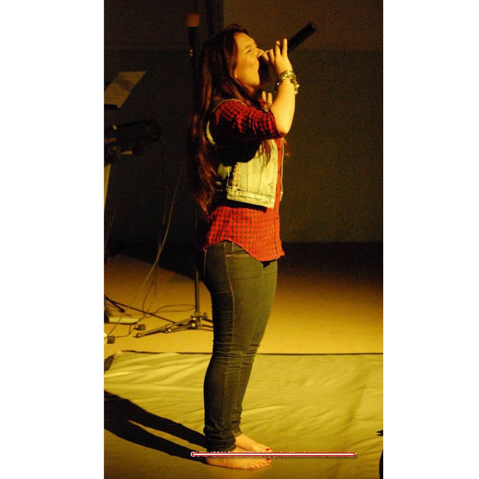 Feet of Priscilla Alcântara