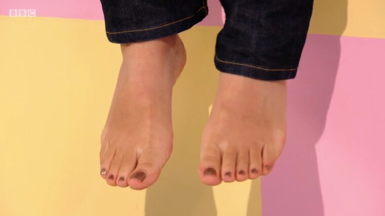 Pui Fan Feet << wikiFeet