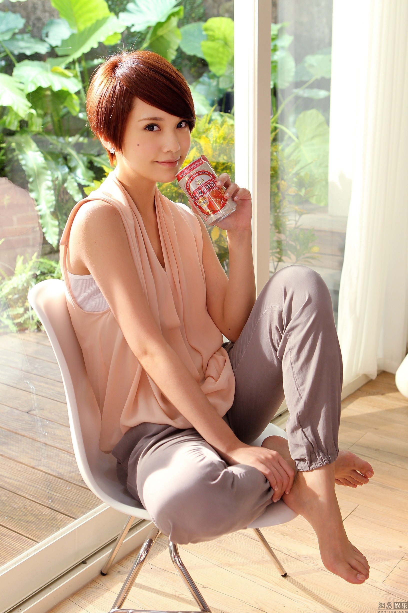 Rainie Yang - Celebrity photo