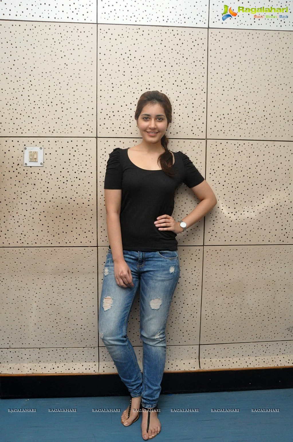 Rashi Khanna - Celebrity photo