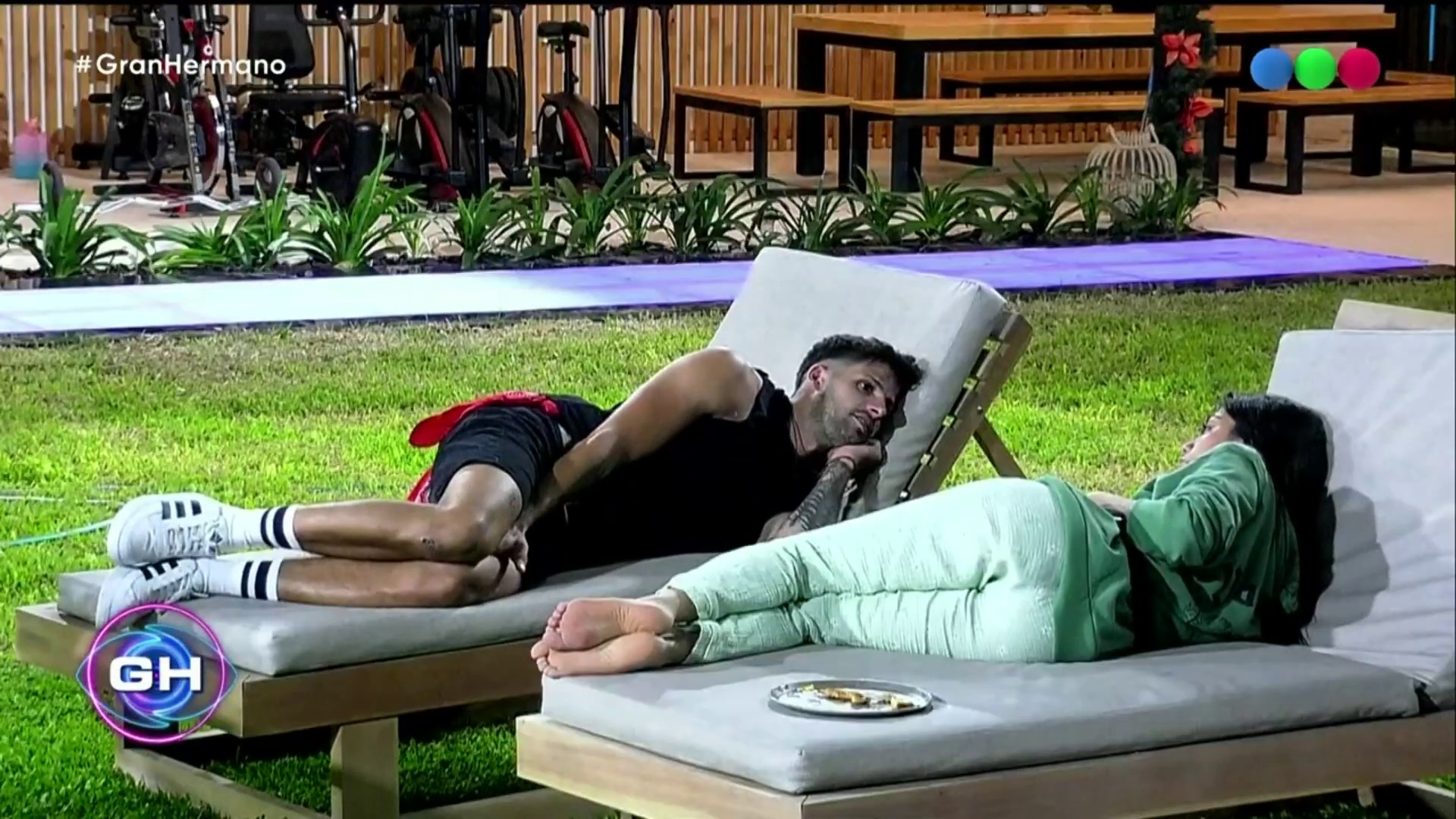 Feet of Rosina Beltrán