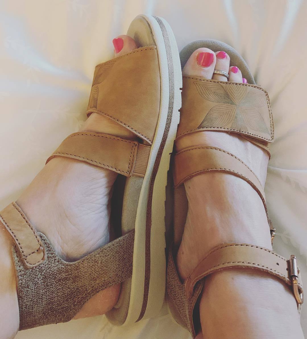 Sally Combs feet photo 193081526 Sally Combs feet photo 193081526 - High quality celebrity feet picture