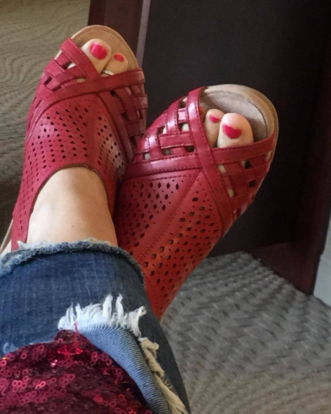 Sally Combs feet photo 193081527 Sally Combs feet photo 193081527 - High quality celebrity feet picture
