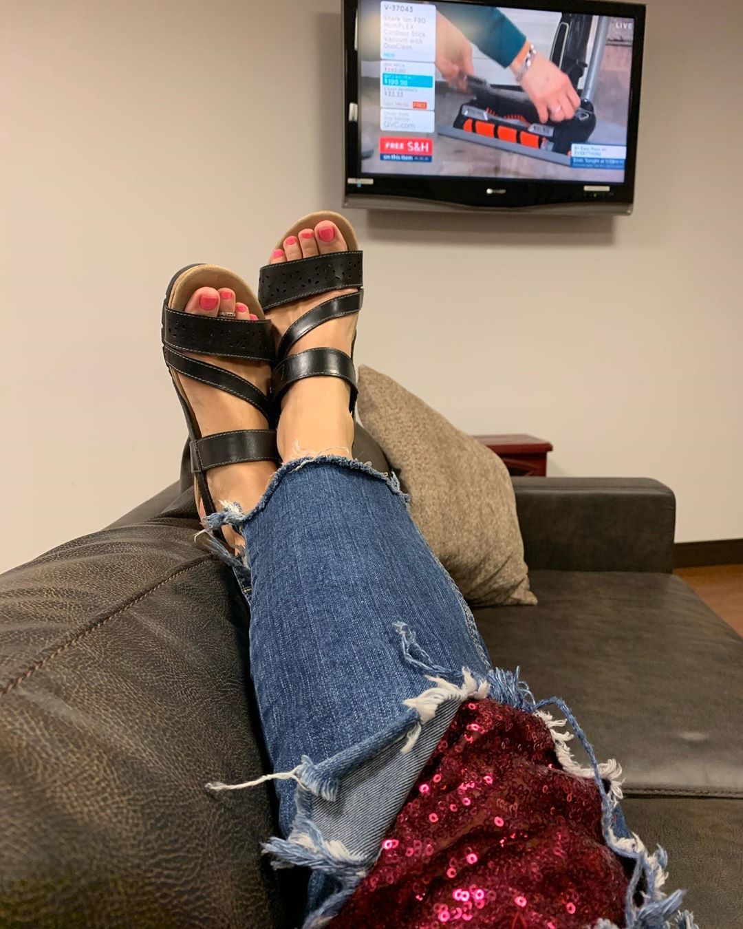 Sally Combs feet photo 193081590 Sally Combs feet photo 193081590 - High quality celebrity feet picture