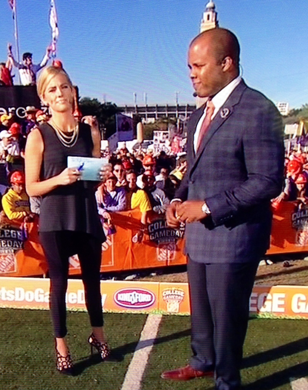 Samantha Ponder's Feet << wikiFeet