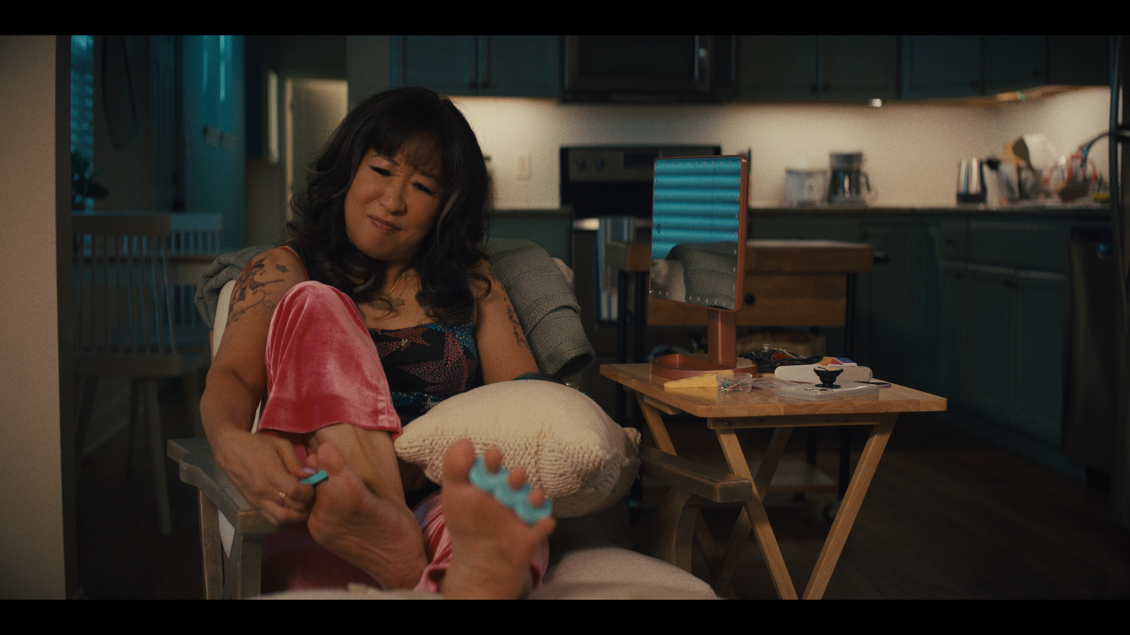 Sandra Oh feet photo 288473008 Sandra Oh feet photo 288473008 - High quality celebrity feet picture