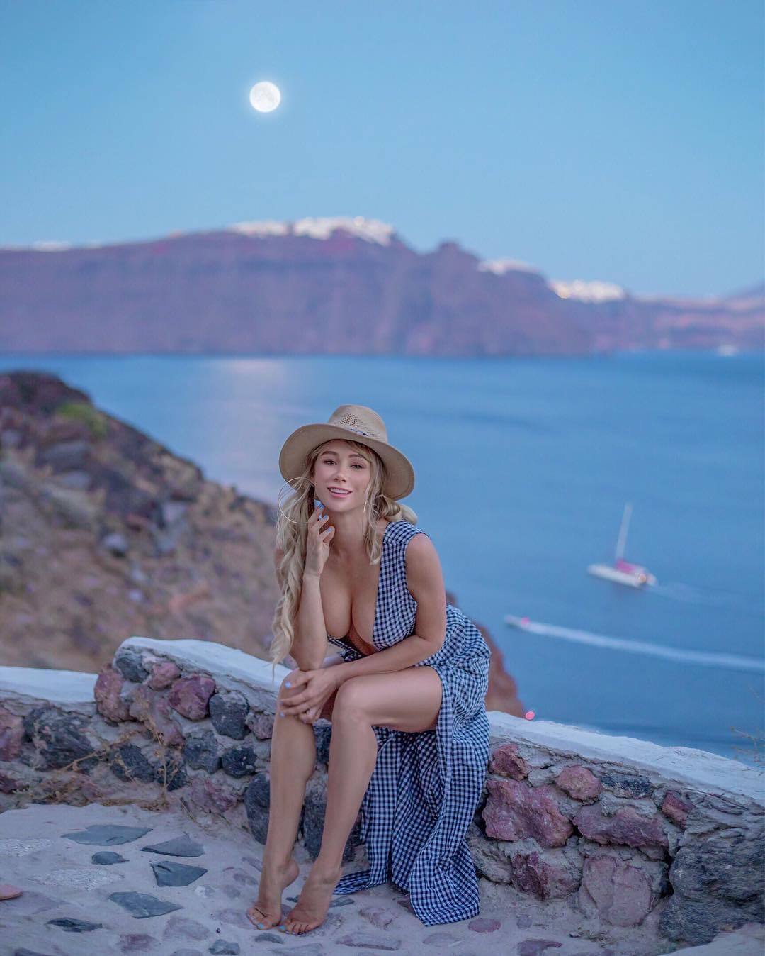 Free adult chat rooms fetish themes Showing images for sara jean underwood feet porn xxx