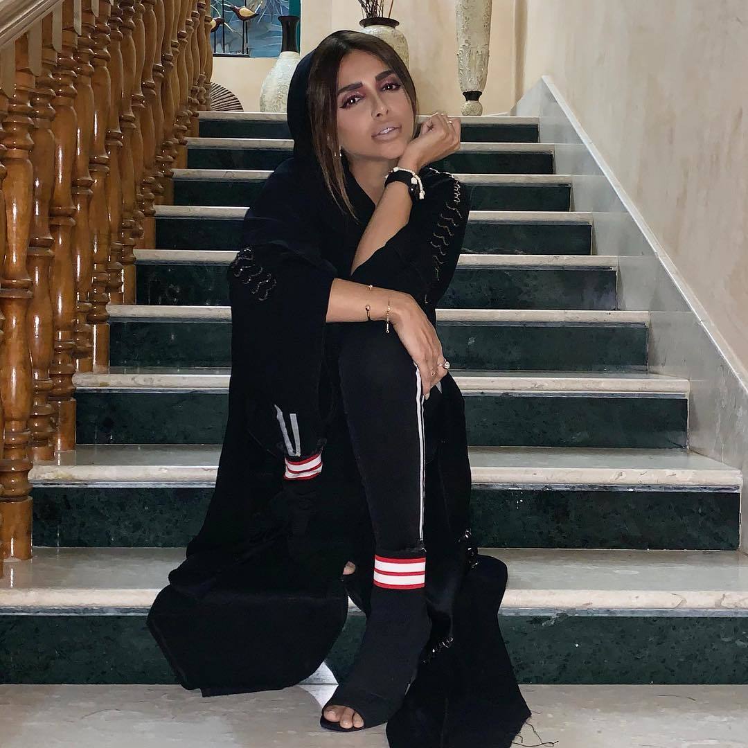 Sara Al Madani's Feet - I piedi di Sara Al Madani - Celebrities Feet 2022