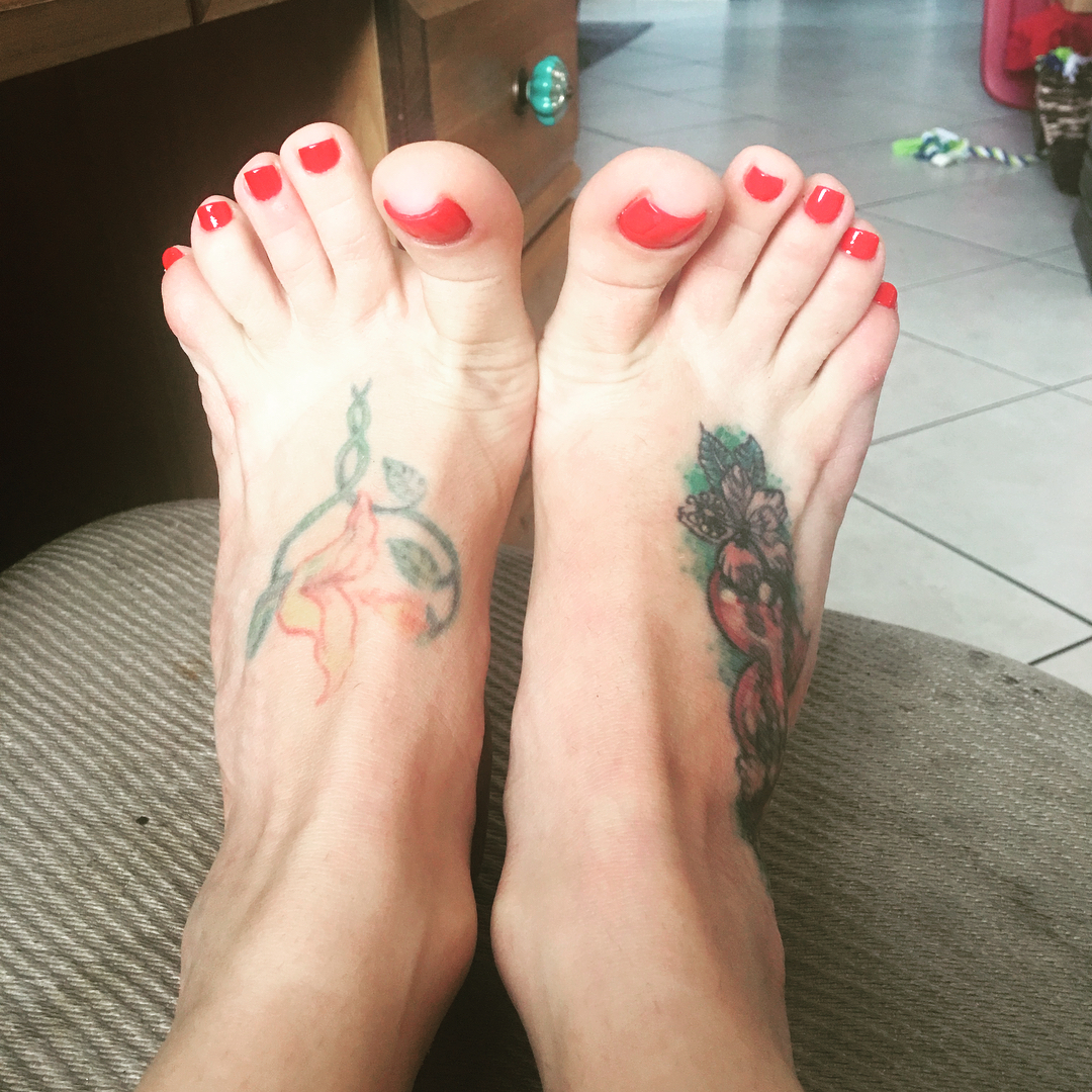 Sarah spain feet