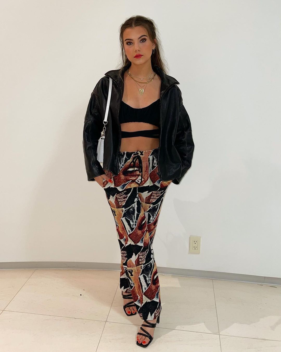 Sarah-Jade Bleau's Feet - I piedi di Sarah-Jade Bleau - Celebrities