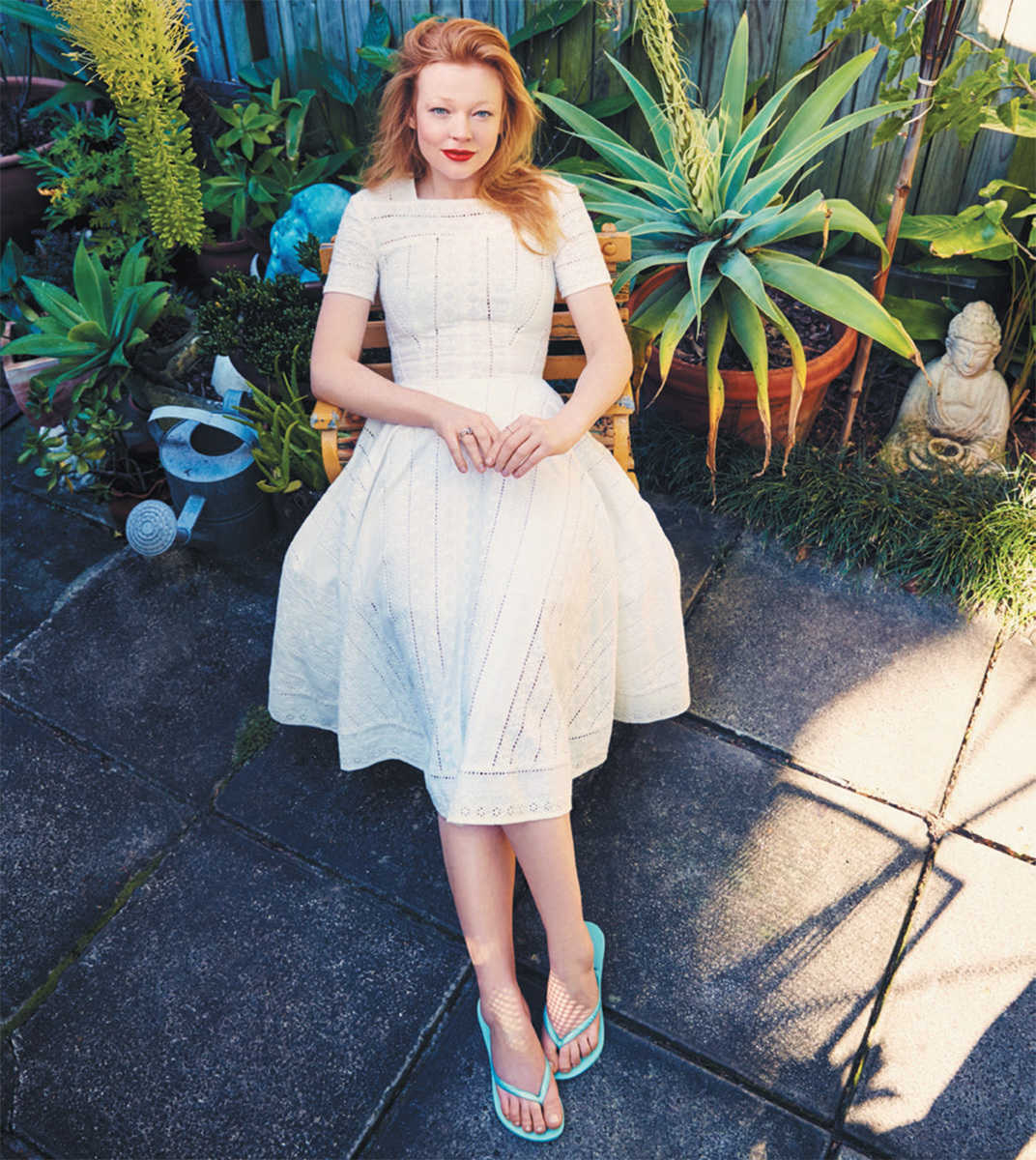 Sarah Snook's Feet