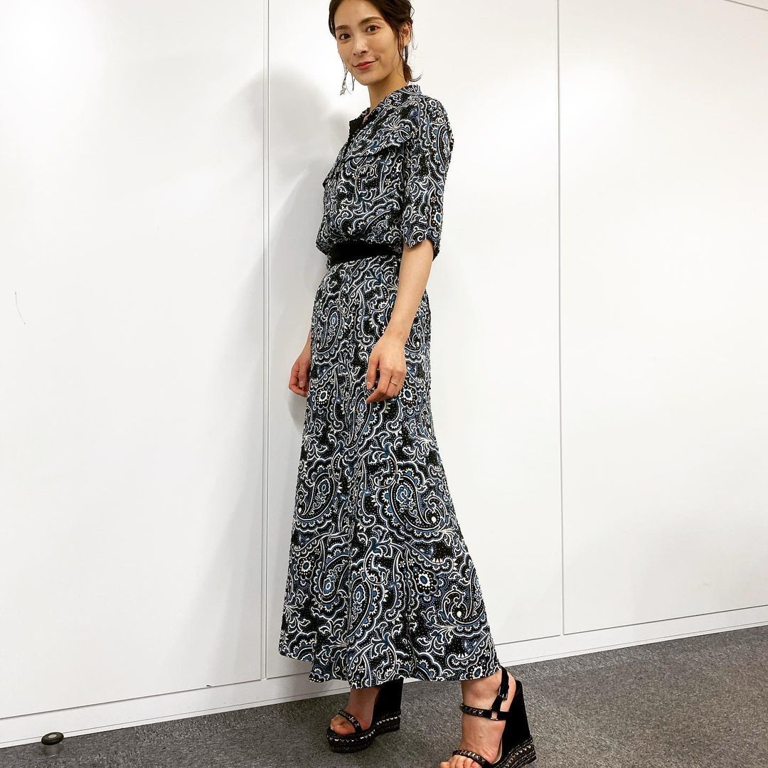 Sayaka Akimoto feet photo 193189005 Sayaka Akimoto feet photo 193189005 - High quality celebrity feet picture