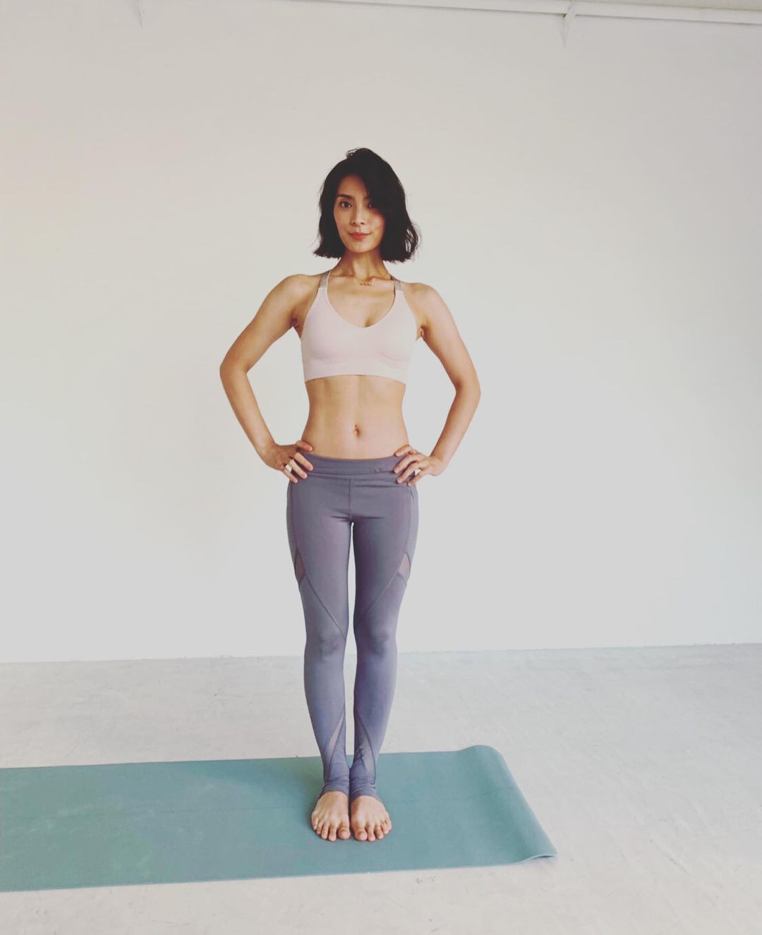 Sayaka Akimoto feet photo 193189014 Sayaka Akimoto feet photo 193189014 - High quality celebrity feet picture