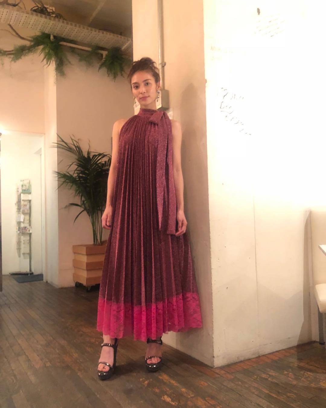 Sayaka Akimoto feet photo 193189026 Sayaka Akimoto feet photo 193189026 - High quality celebrity feet picture