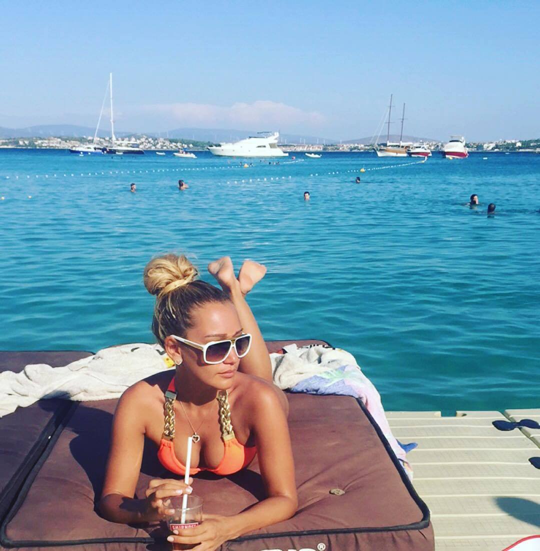 Seda Aktuglu feet photo 193199576 Seda Aktuglu feet photo 193199576 - High quality celebrity feet picture