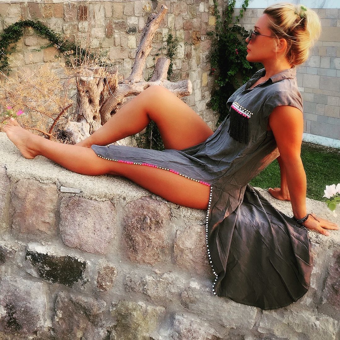 Seda Aktuglu feet photo 193199597 Seda Aktuglu feet photo 193199597 - High quality celebrity feet picture