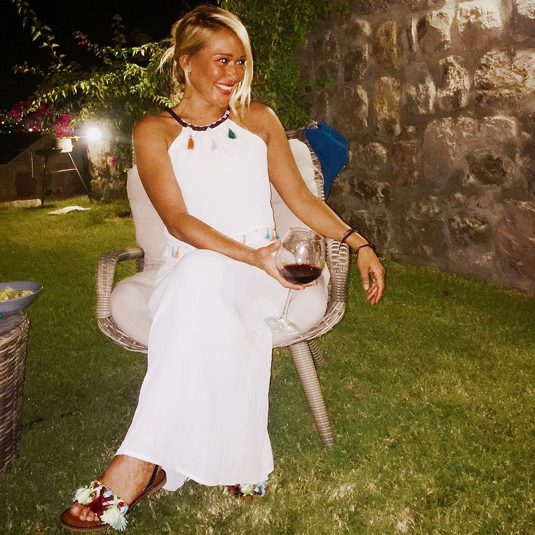 Seda Aktuglu feet photo 193199598 Seda Aktuglu feet photo 193199598 - High quality celebrity feet picture